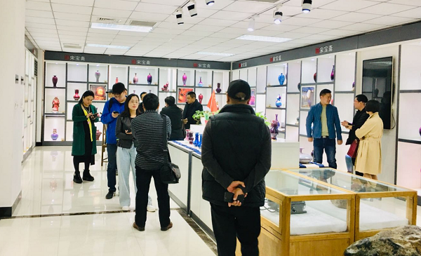 1554089758738471.png 圖片2.png