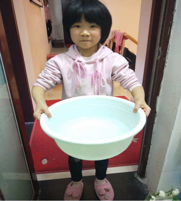 1584094676892024.png 媽媽,等長大后我也嫁個(gè)一像爸爸這樣的人(1)1982.png